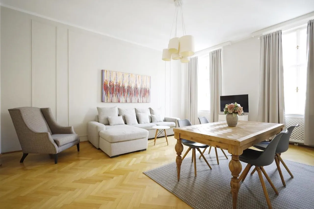 Heymi Apartments Karlsplatz Βιέννη 0*,  Αυστρία