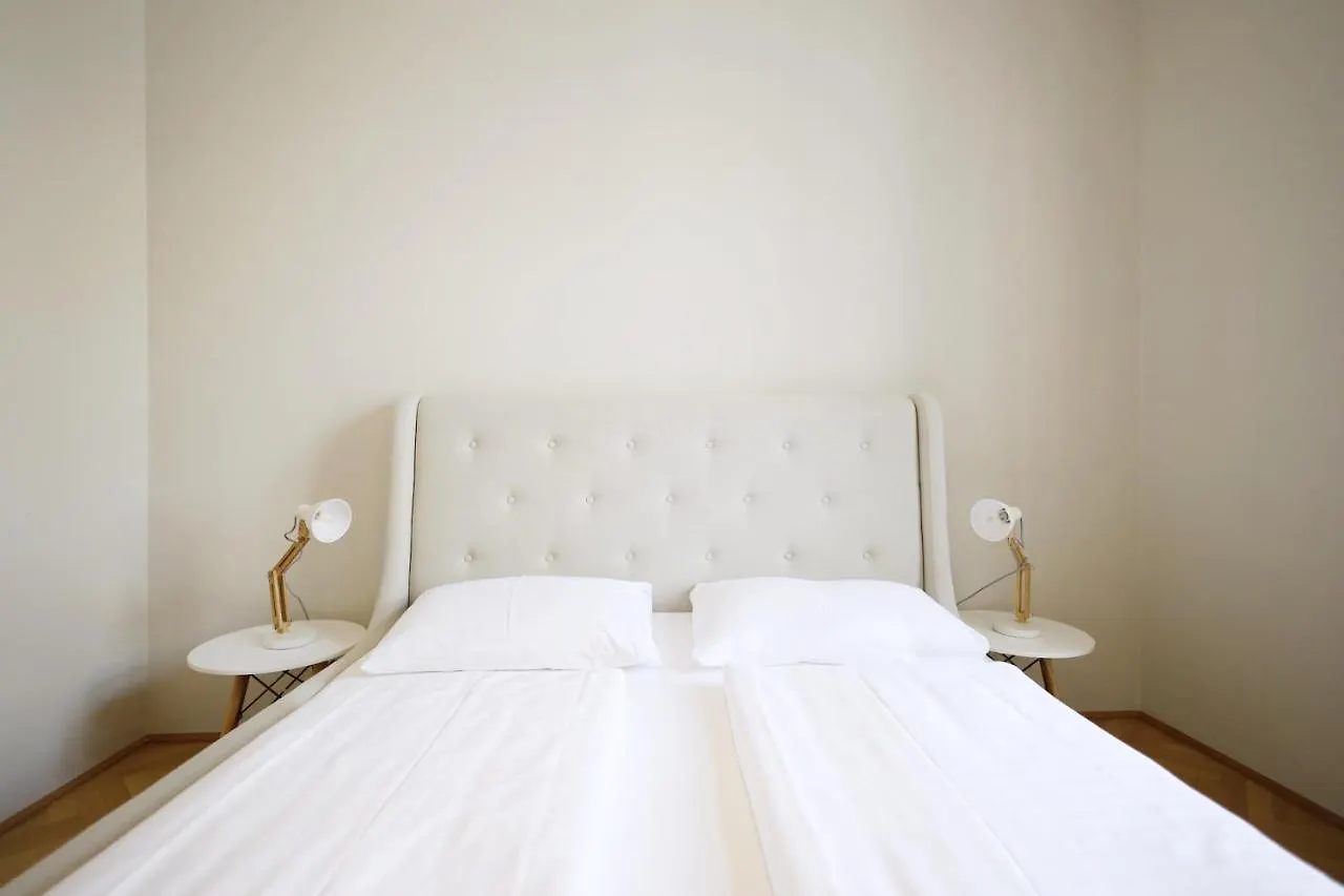 Heymi Apartments Karlsplatz Βιέννη