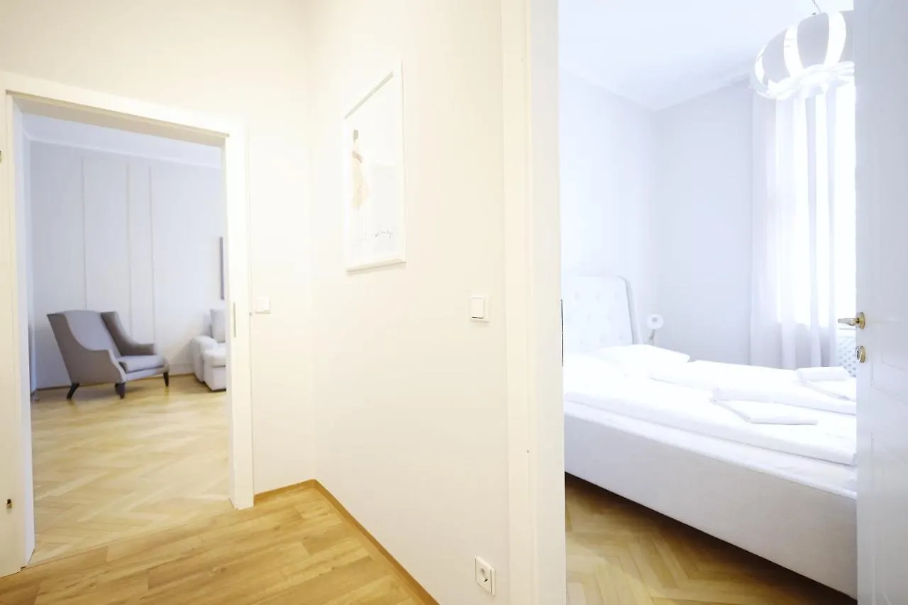 Heymi Apartments Karlsplatz Βιέννη